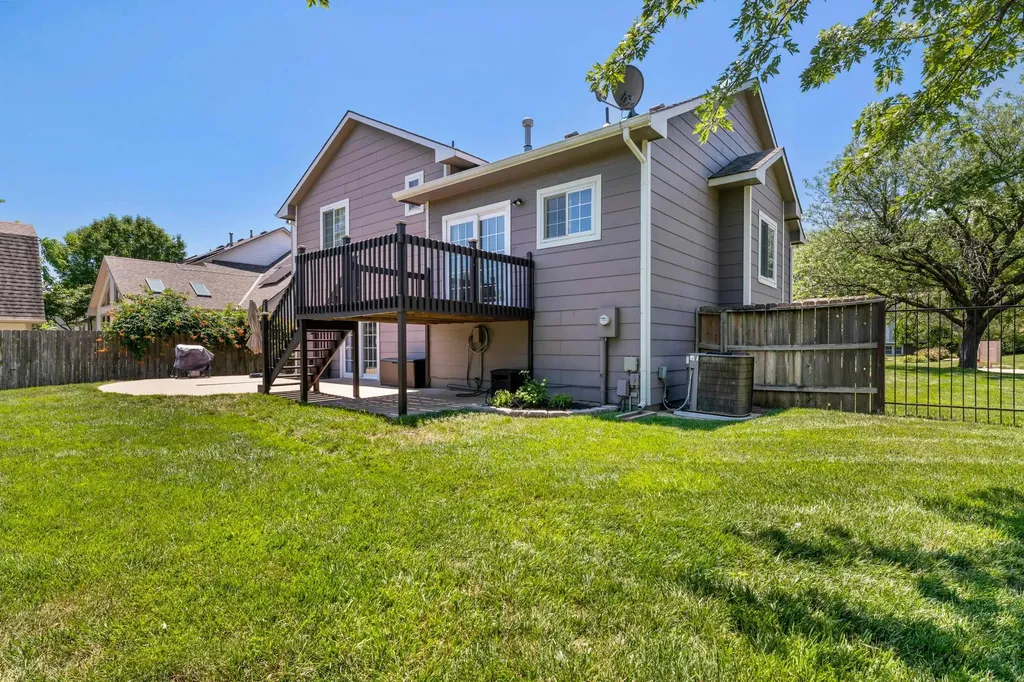 2524 N Button Bush Circle Derby KS 67037