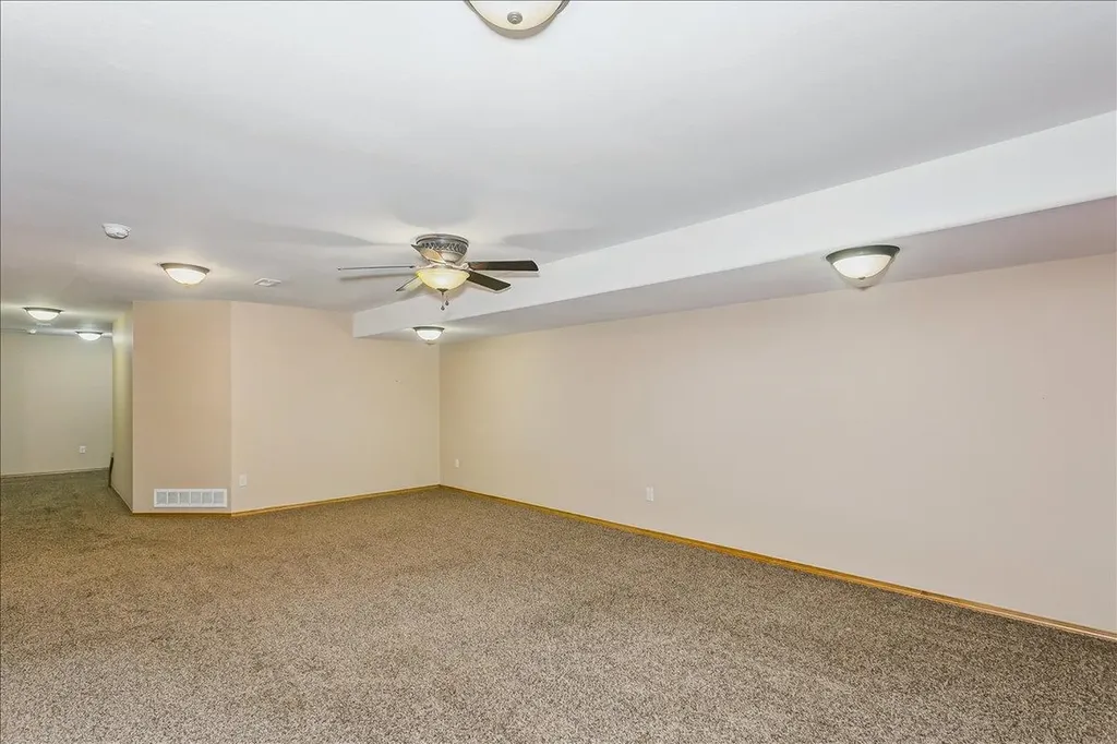 1213 N Hamilton Circle Derby KS 67037