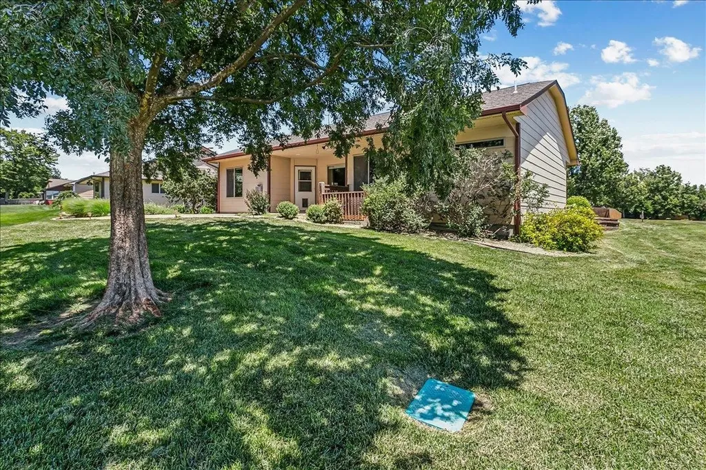 1213 N Hamilton Circle Derby KS 67037