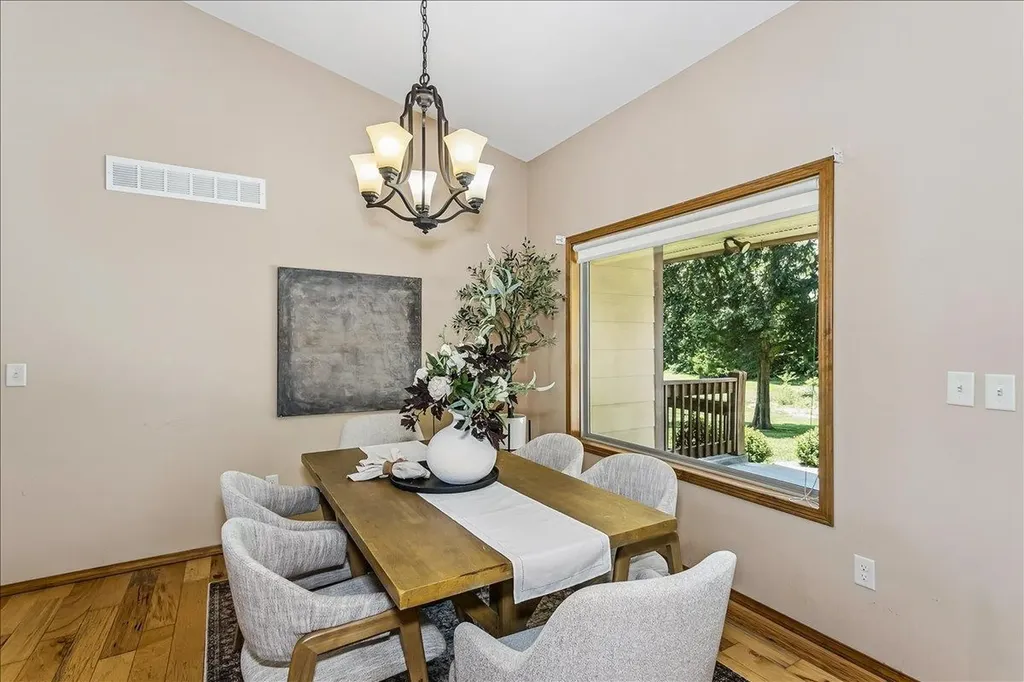 1213 N Hamilton Circle Derby KS 67037