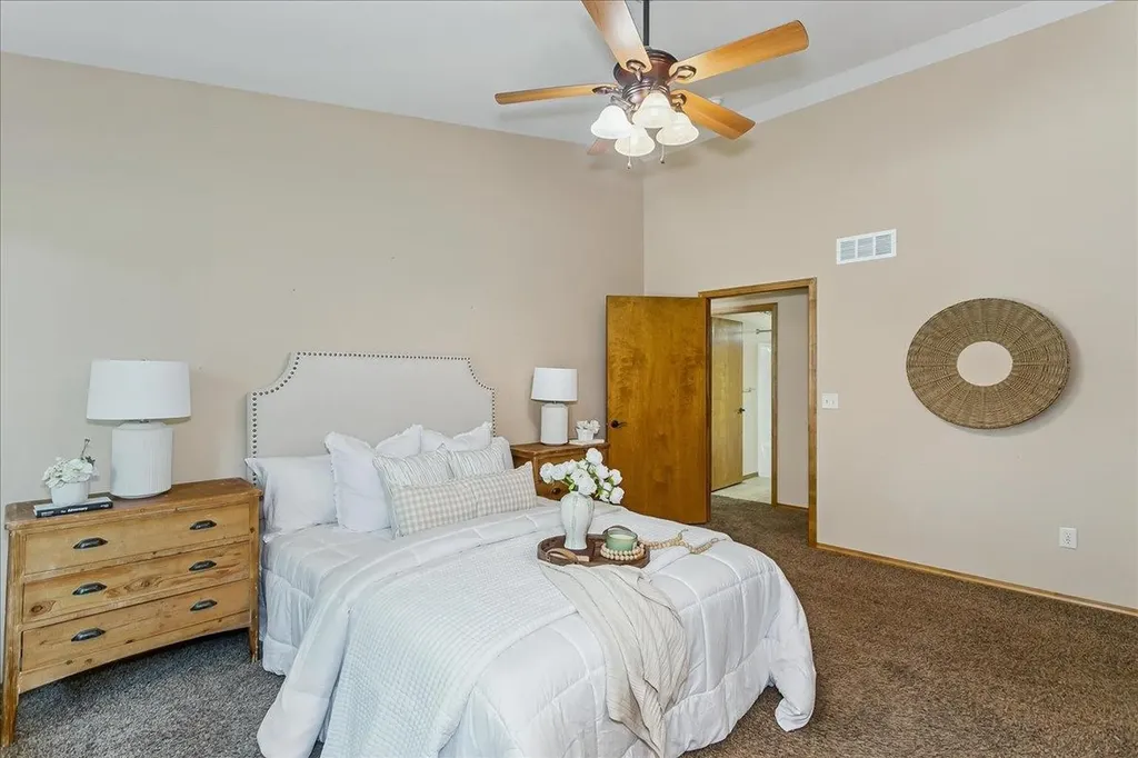 1213 N Hamilton Circle Derby KS 67037