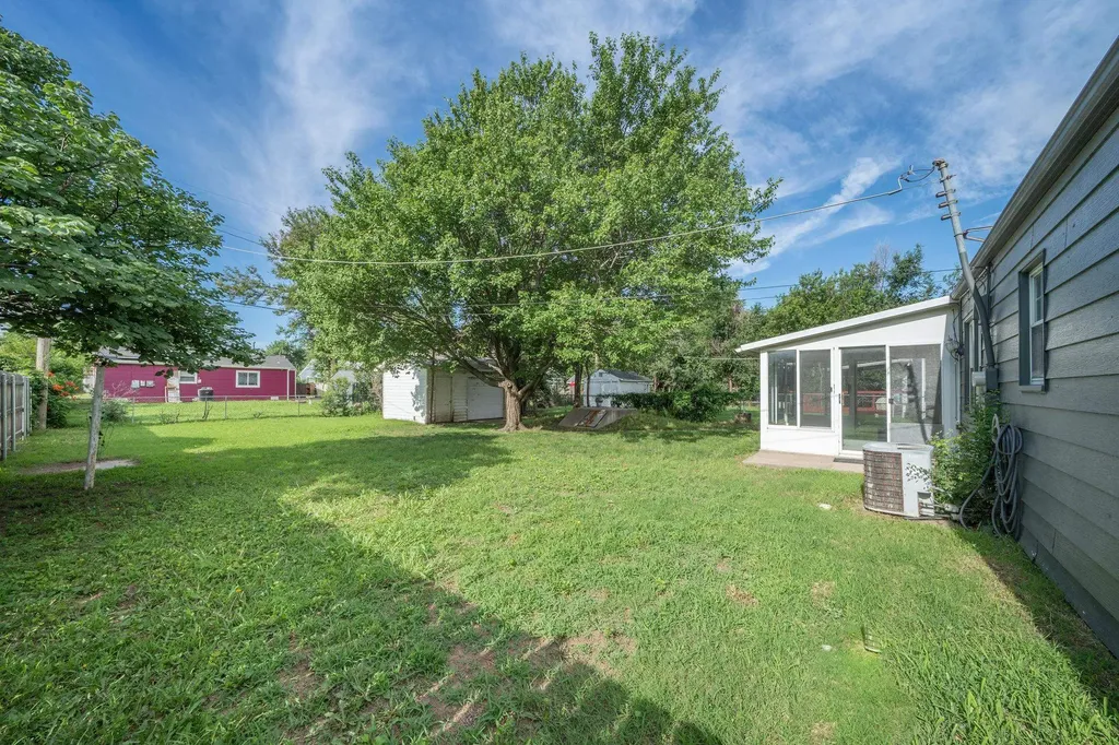 317 W Benway Wichita KS 67217