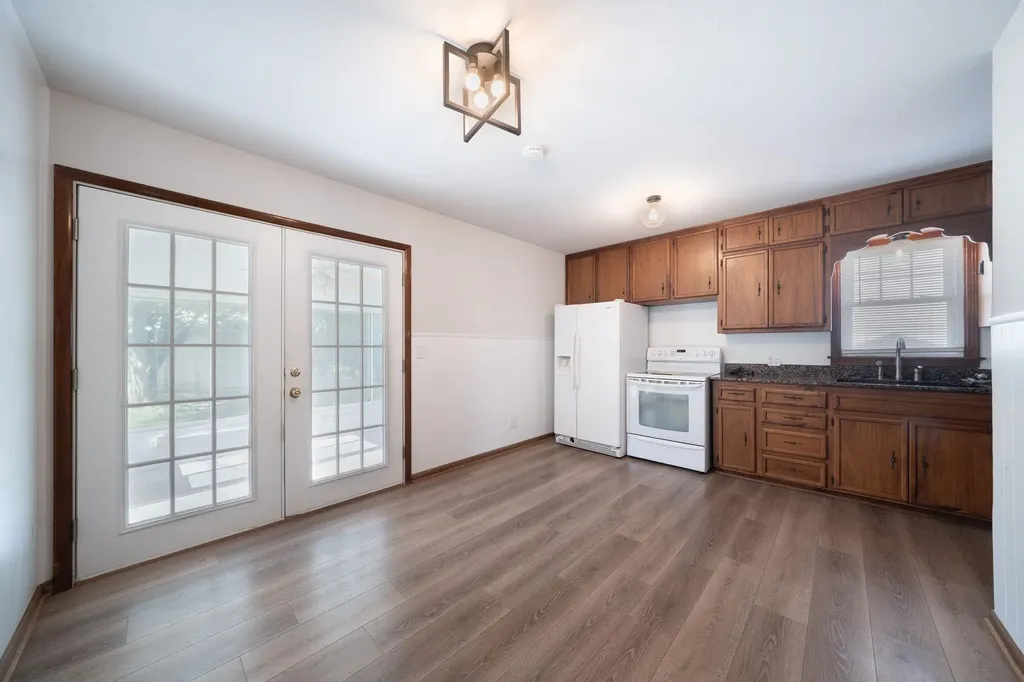 317 W Benway Wichita KS 67217