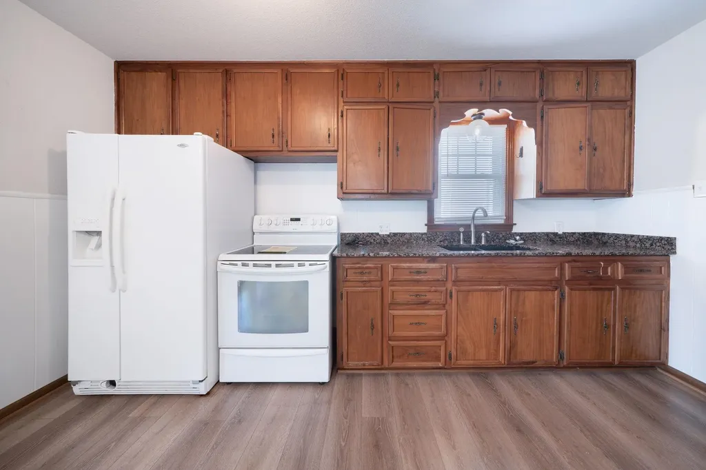 317 W Benway Wichita KS 67217