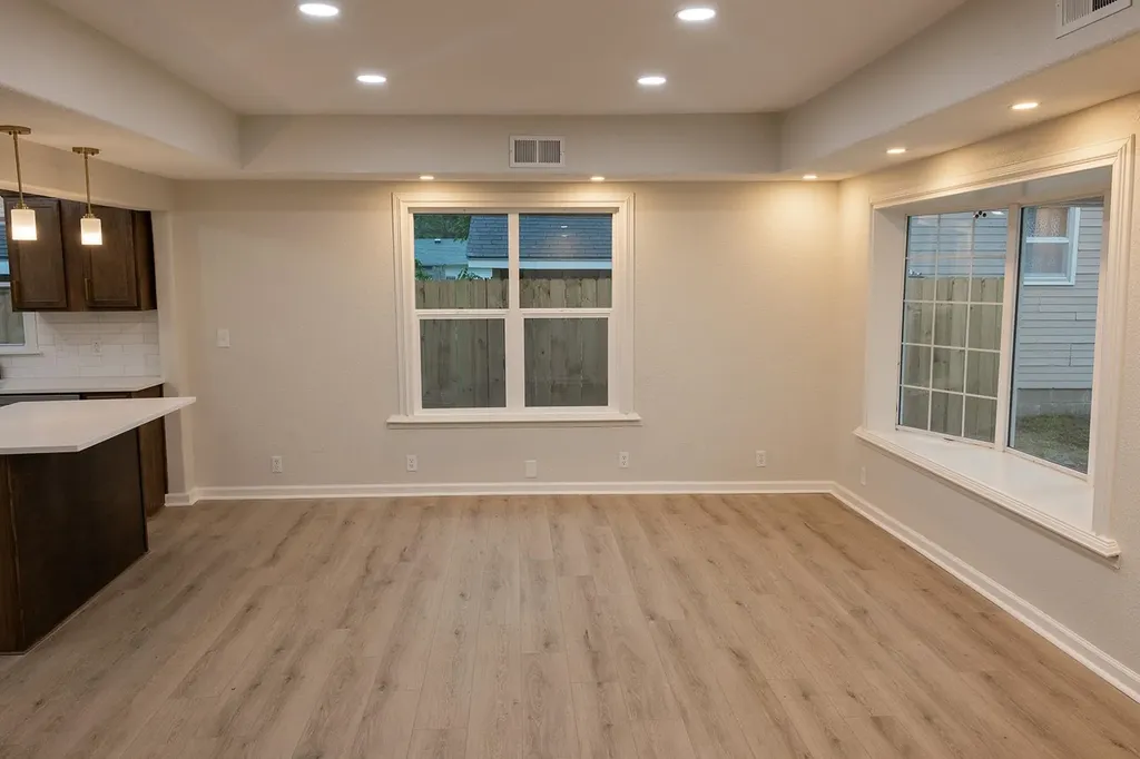 840 S Volutsia Avenue Wichita KS 67211