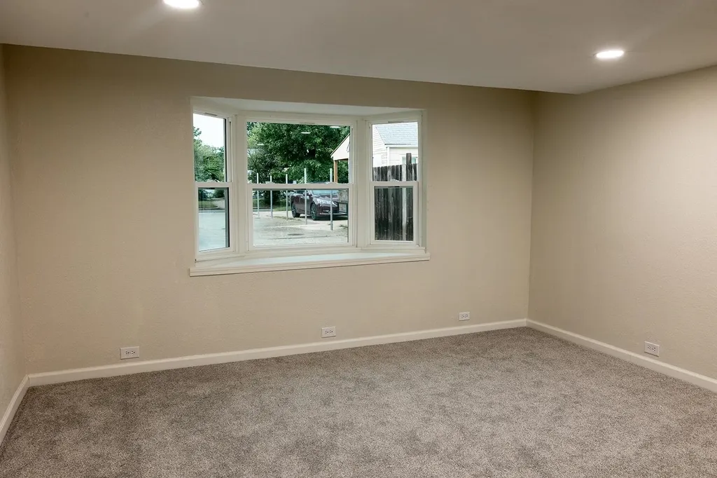 840 S Volutsia Avenue Wichita KS 67211