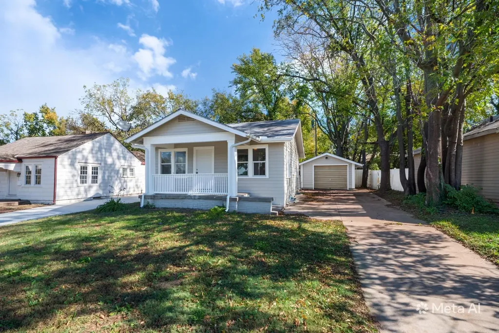 940 N Holyoke Wichita KS 67208