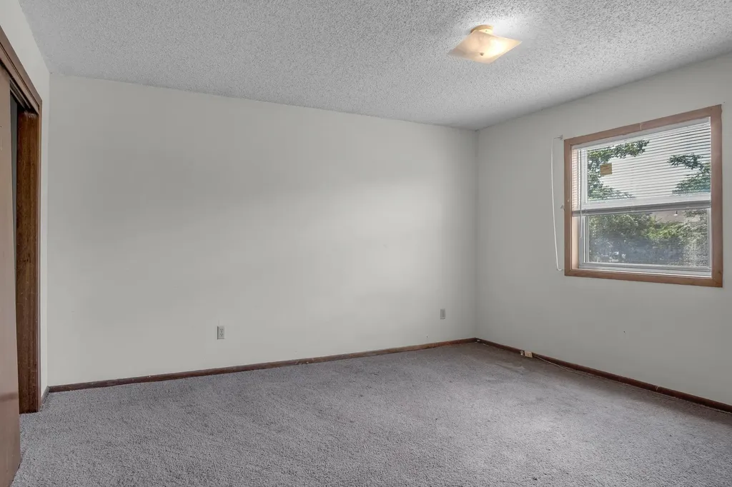 116 N Brunswick Street Wichita KS 67212