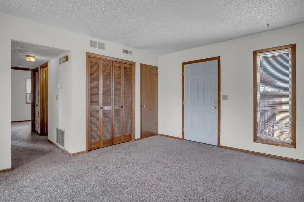 116 N Brunswick Street Wichita KS 67212