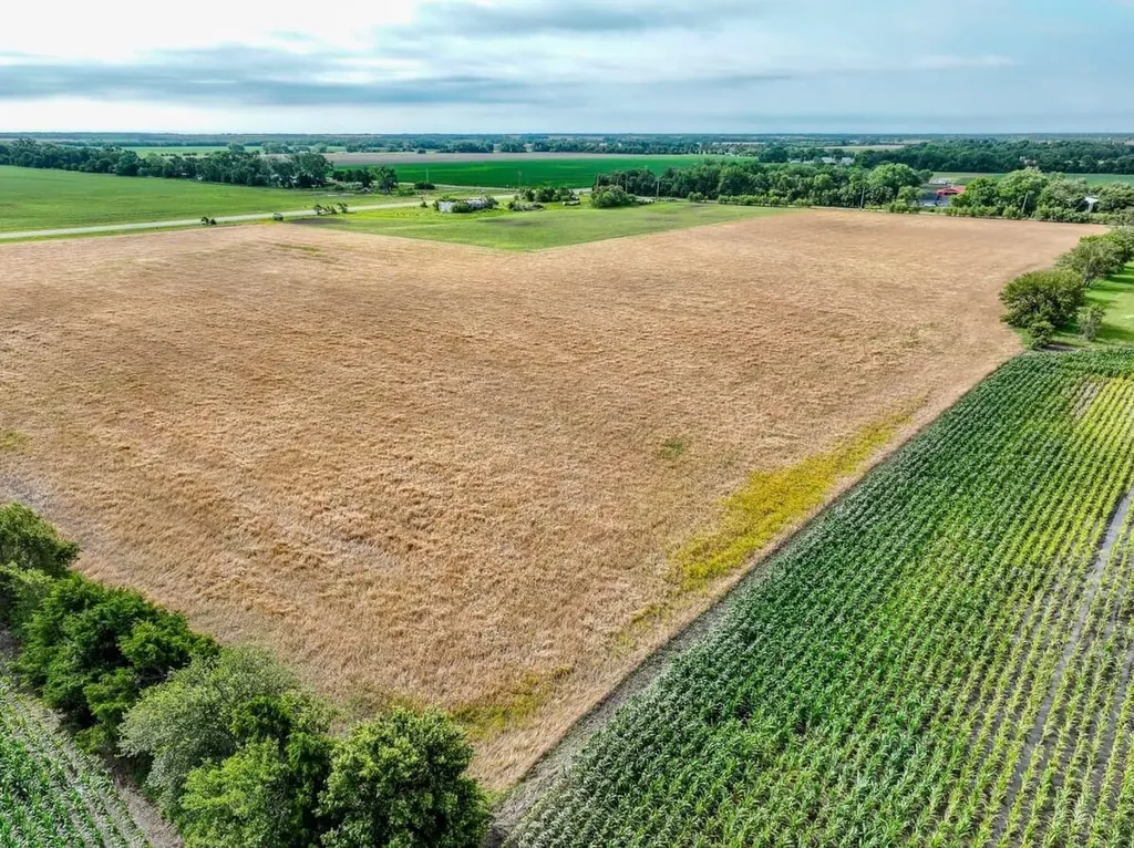 000 S Kansas Road Newton KS 67114