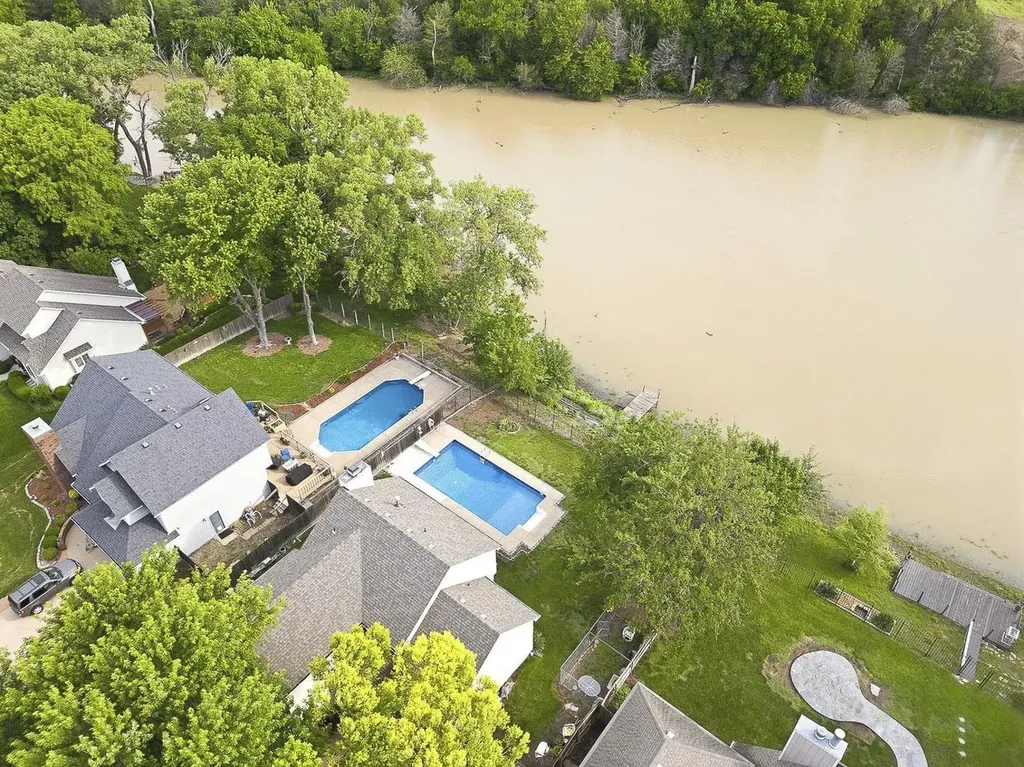 14300 E Lakeview Wichita KS 67230