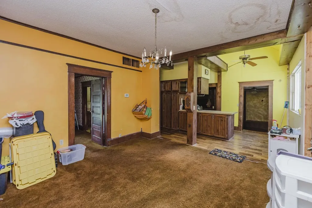 402 N Ohio St & Add Lots Mount Hope KS 67108