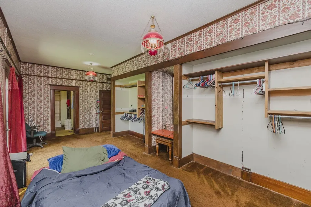 402 N Ohio St & Add Lots Mount Hope KS 67108