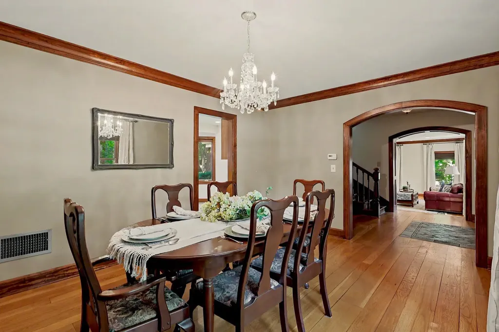 328 S Terrace Wichita KS 67218