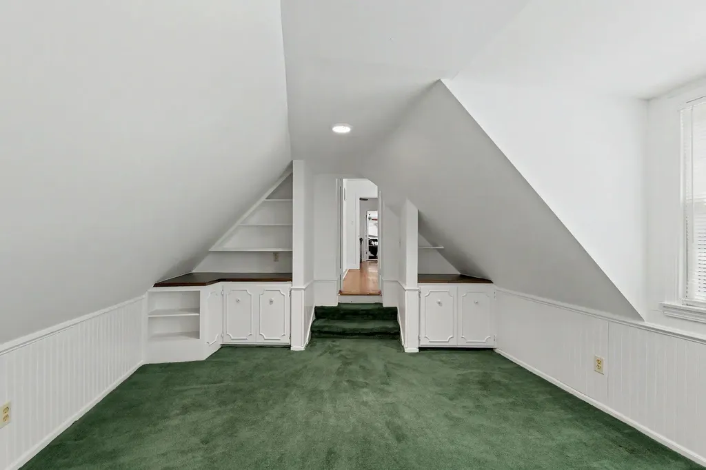 328 S Terrace Wichita KS 67218