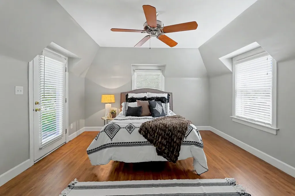 328 S Terrace Wichita KS 67218