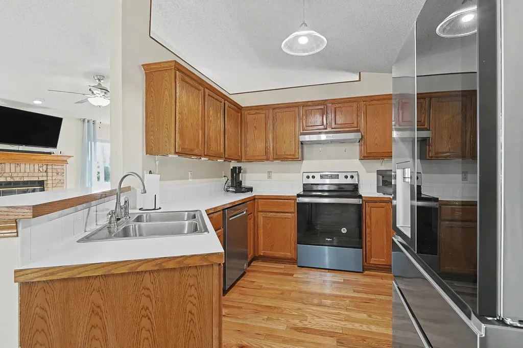 2244 S Rutledge Street Wichita KS 67209