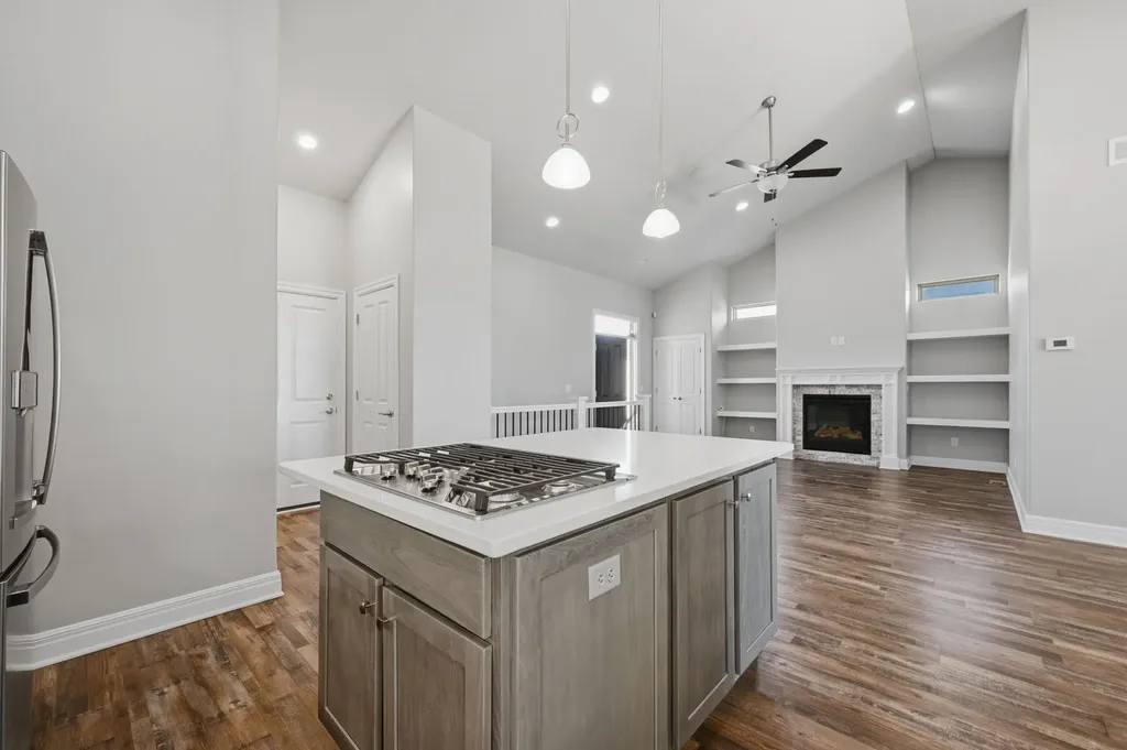 818 N Mccloud Circle Andover KS 67002