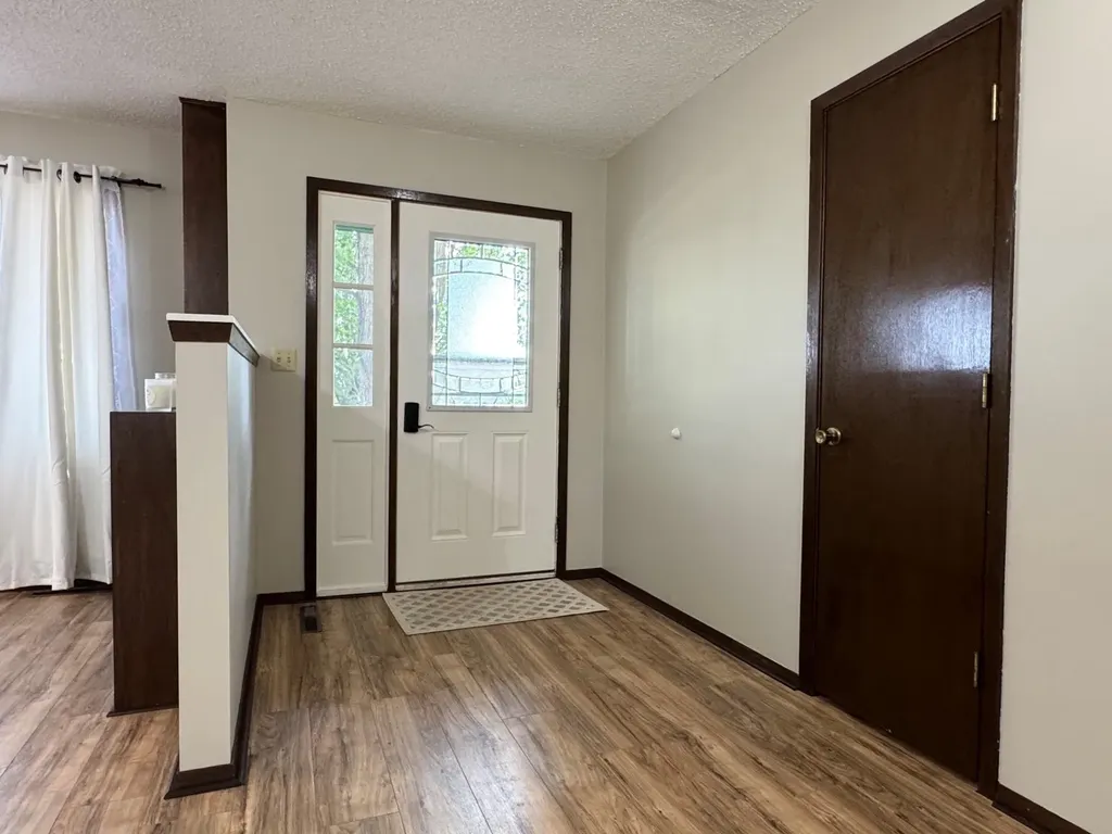 914 N Burmac Road Burrton KS 67020