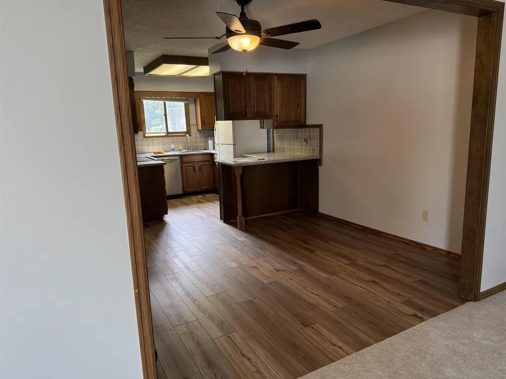 142 E Wood Avenue Clearwater KS 67026