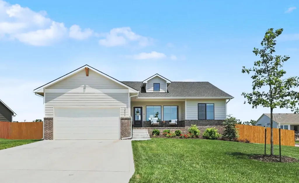 3401 S Linden Court Wichita KS 67210