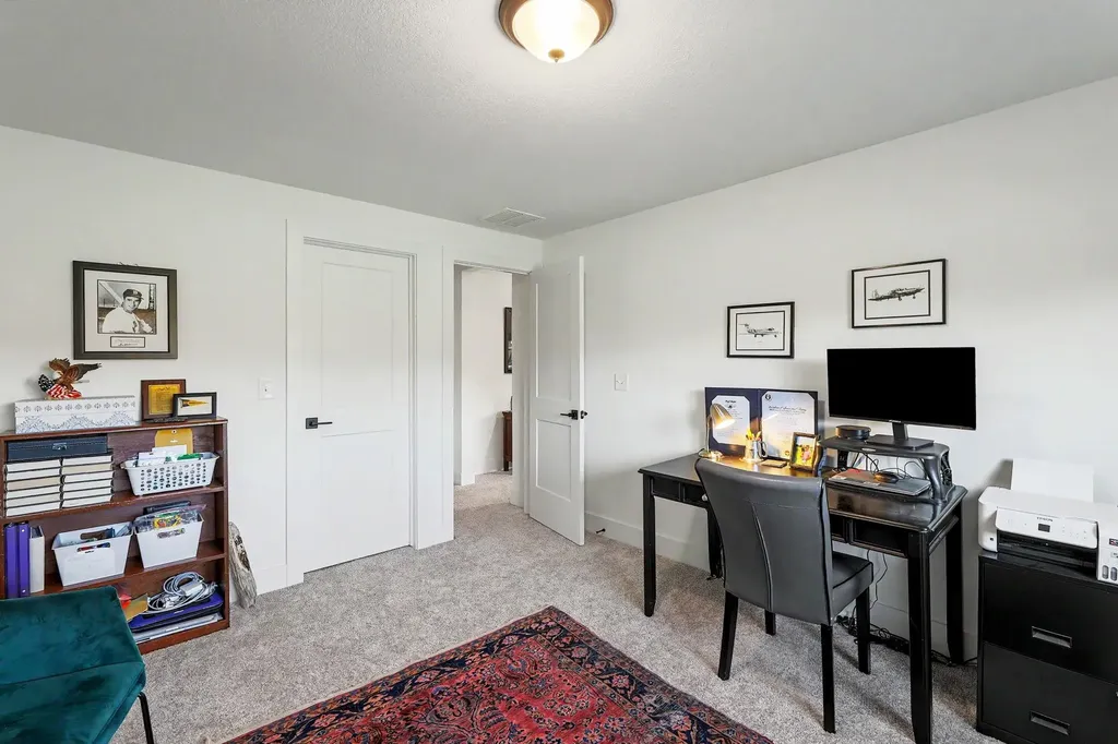 3401 S Linden Court Wichita KS 67210