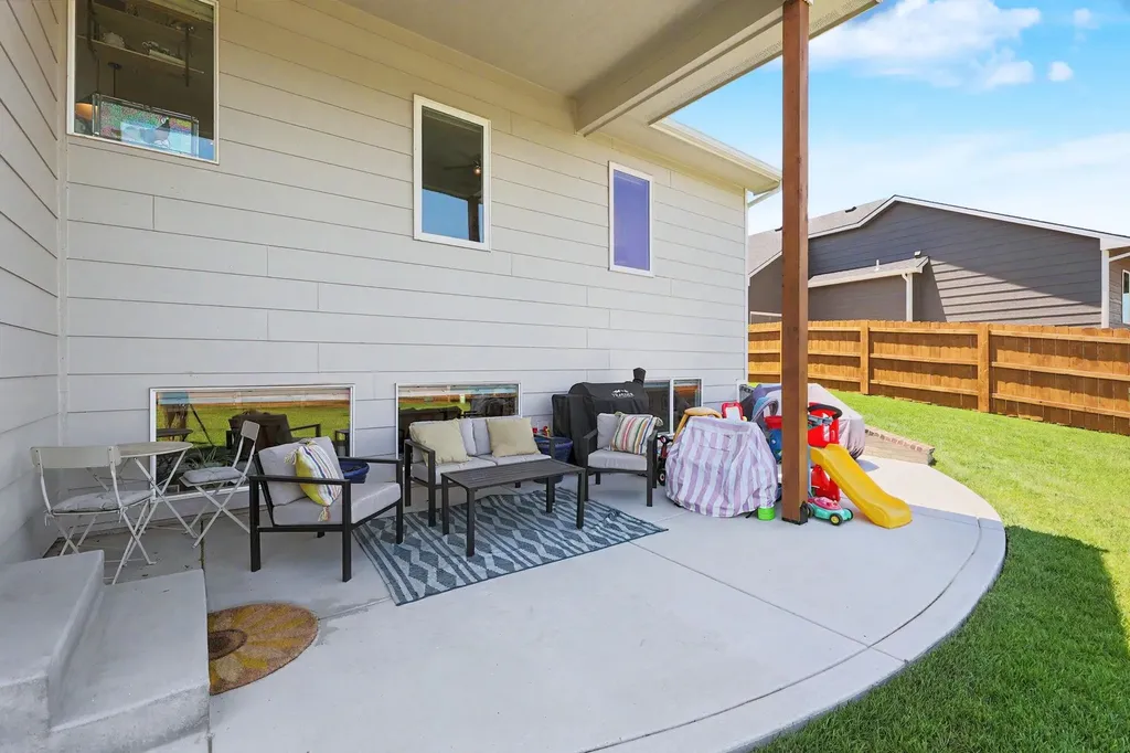 3401 S Linden Court Wichita KS 67210