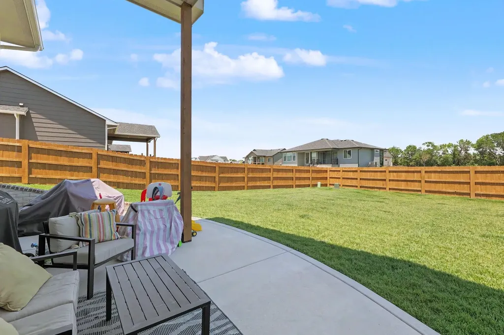 3401 S Linden Court Wichita KS 67210