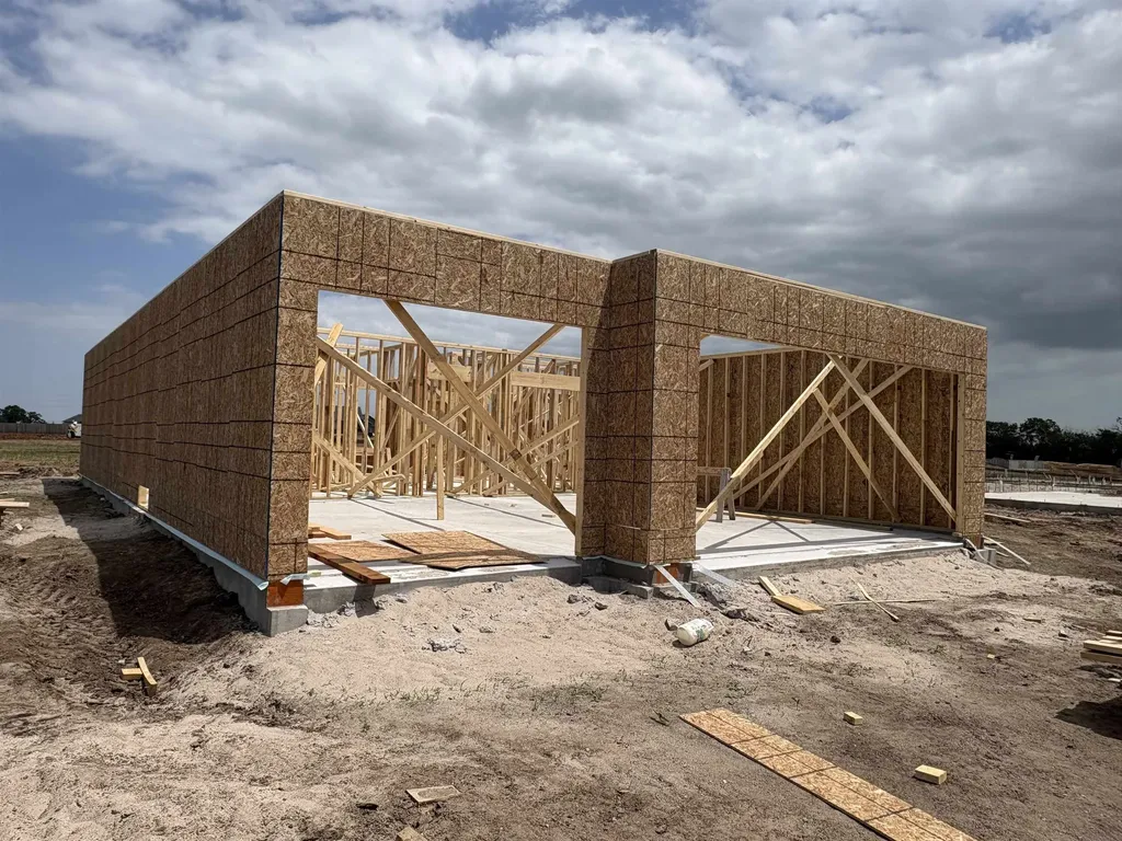 114 E Hickam Street Derby KS 67037