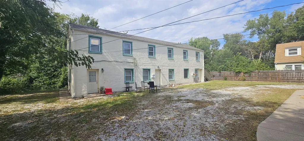 1627-1629 N Fairmount Avenue Wichita KS 67208