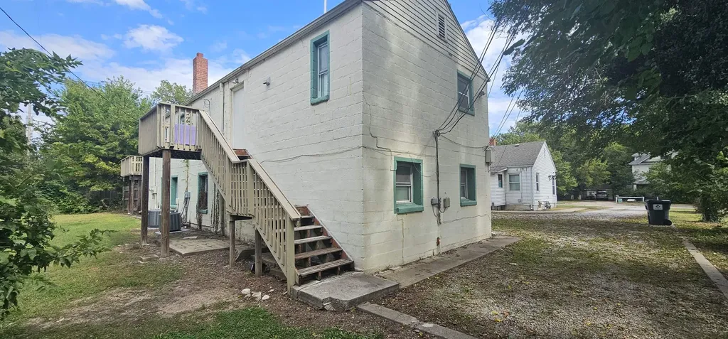 1627-1629 N Fairmount Avenue Wichita KS 67208