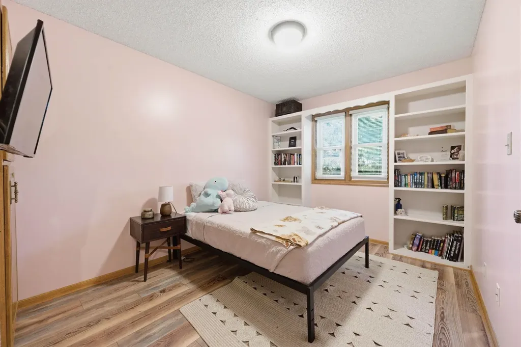 1300 E Cresthill Road Derby KS 67037-2169