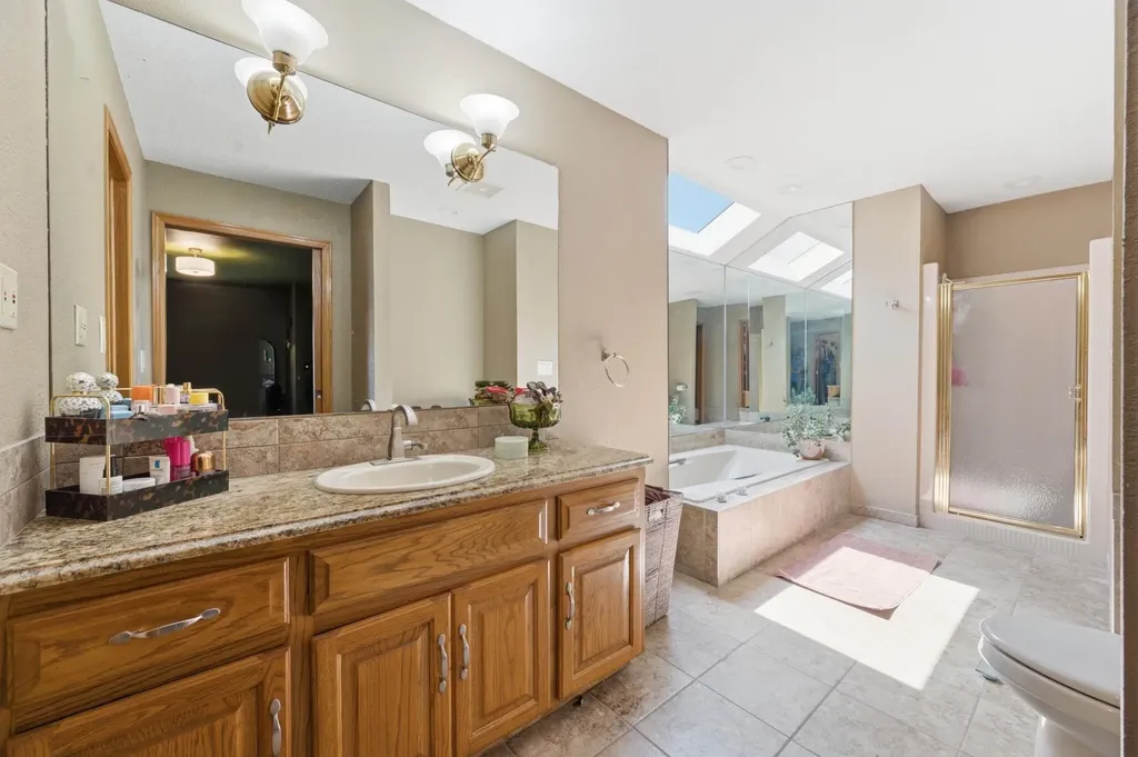 1300 E Cresthill Road Derby KS 67037-2169