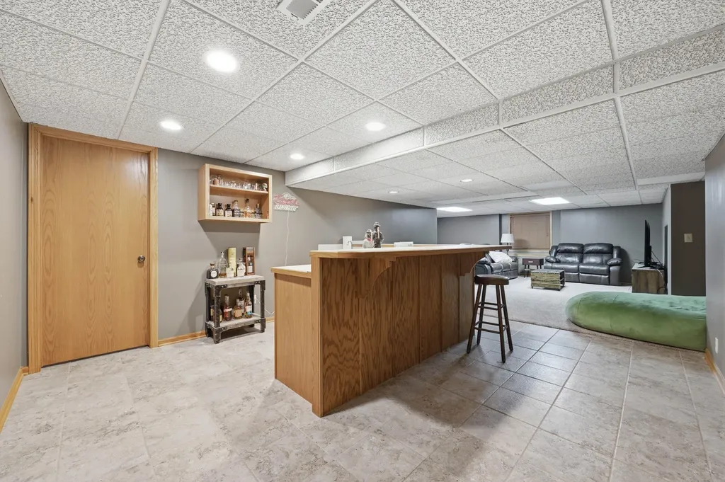 1300 E Cresthill Road Derby KS 67037-2169