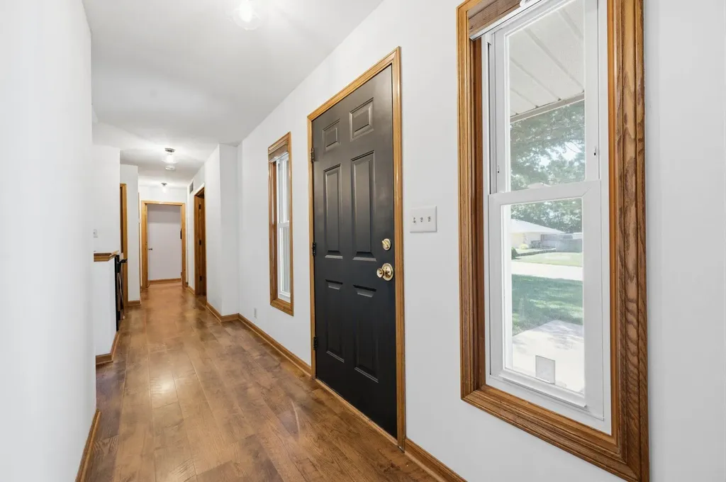 1300 E Cresthill Road Derby KS 67037-2169