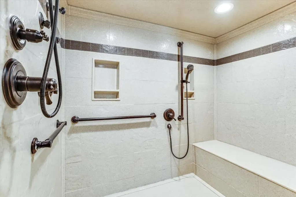 10531 W Millpond Street Wichita KS 67212