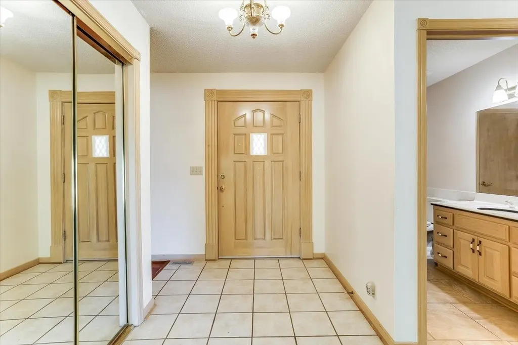 10531 W Millpond Street Wichita KS 67212