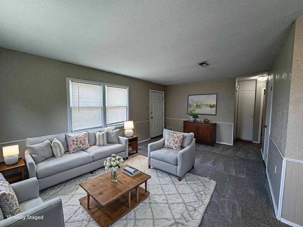 2929 E Idlewild Drive Wichita KS 67216