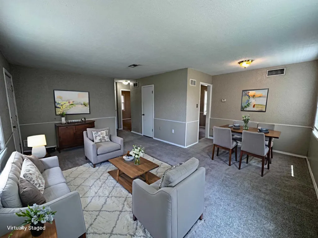 2929 E Idlewild Drive Wichita KS 67216