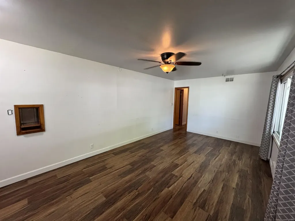 1706 Mound Winfield KS 67156