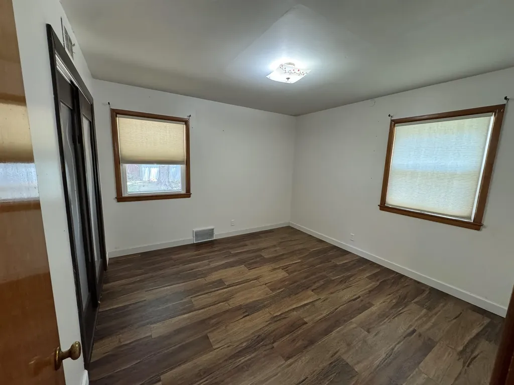 1706 Mound Winfield KS 67156