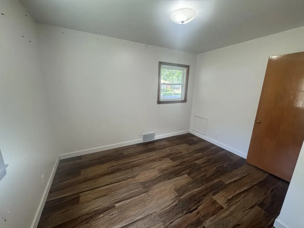 1706 Mound Winfield KS 67156