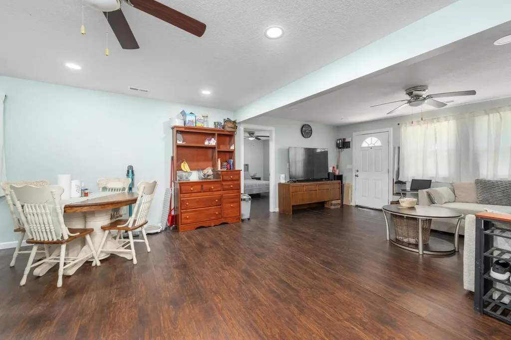 4210 E Menlo Drive Wichita KS 67218