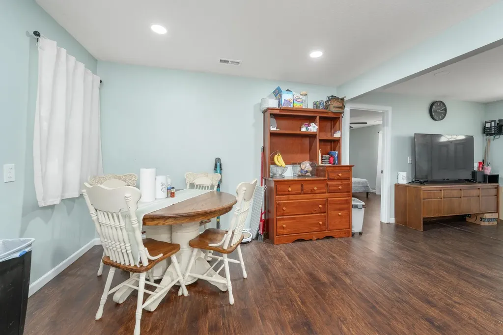 4210 E Menlo Drive Wichita KS 67218