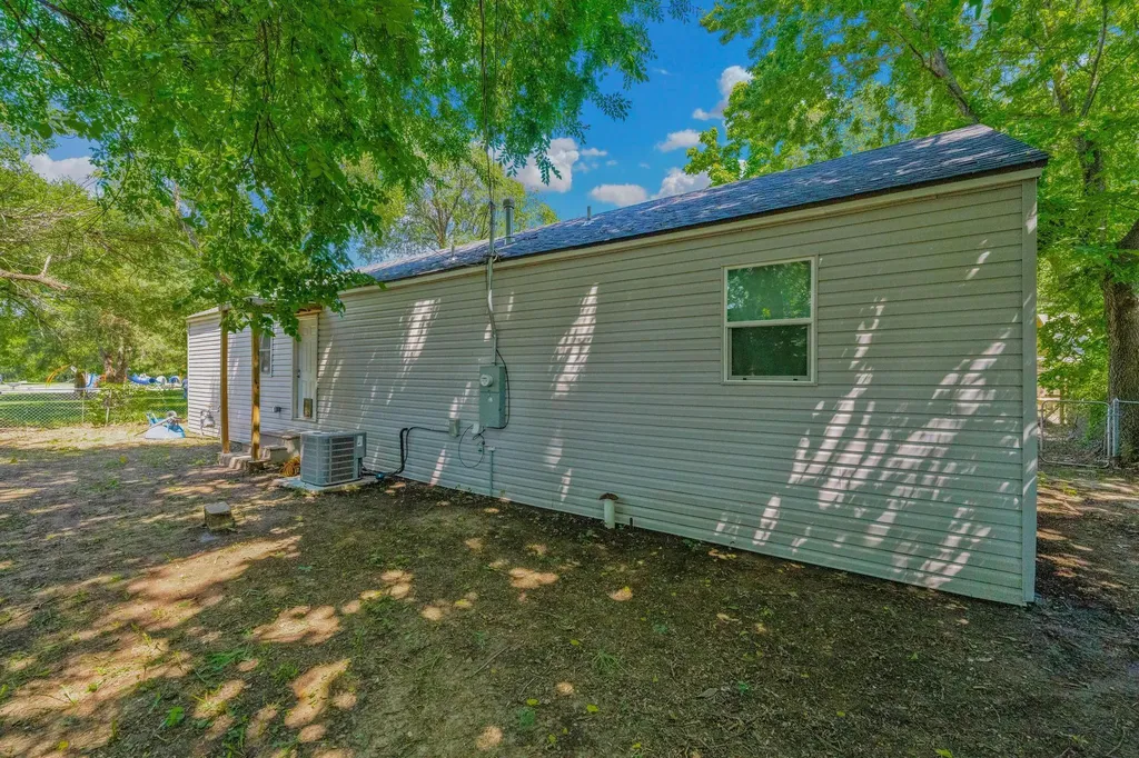4210 E Menlo Drive Wichita KS 67218