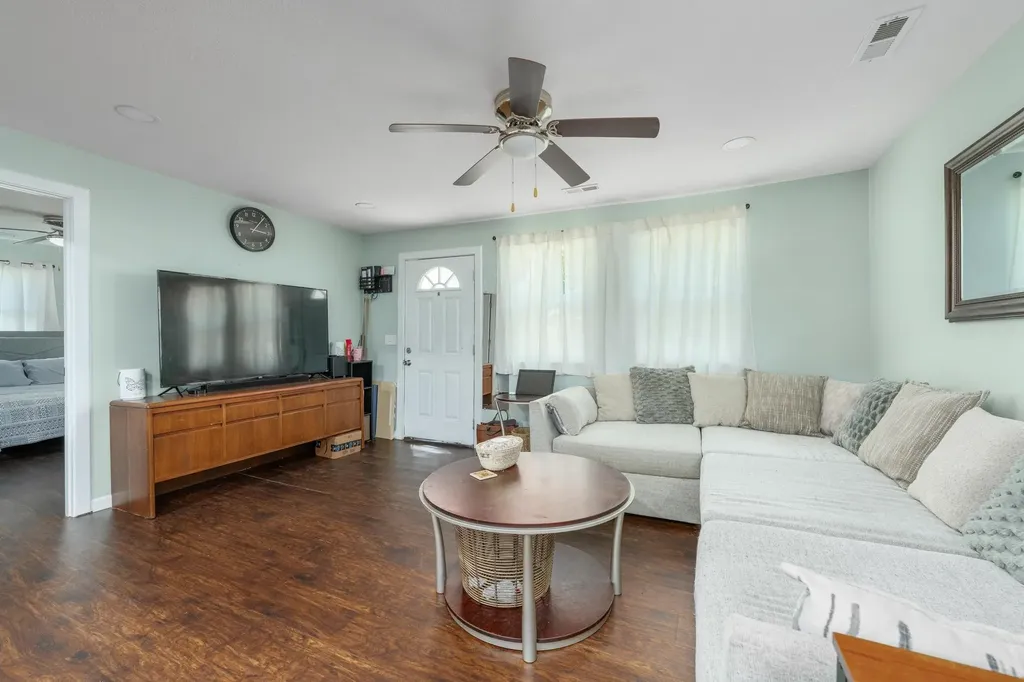 4210 E Menlo Drive Wichita KS 67218