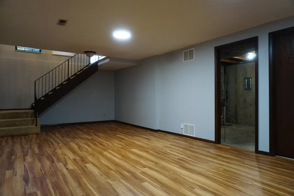 8967 Funston Wichita KS 67207