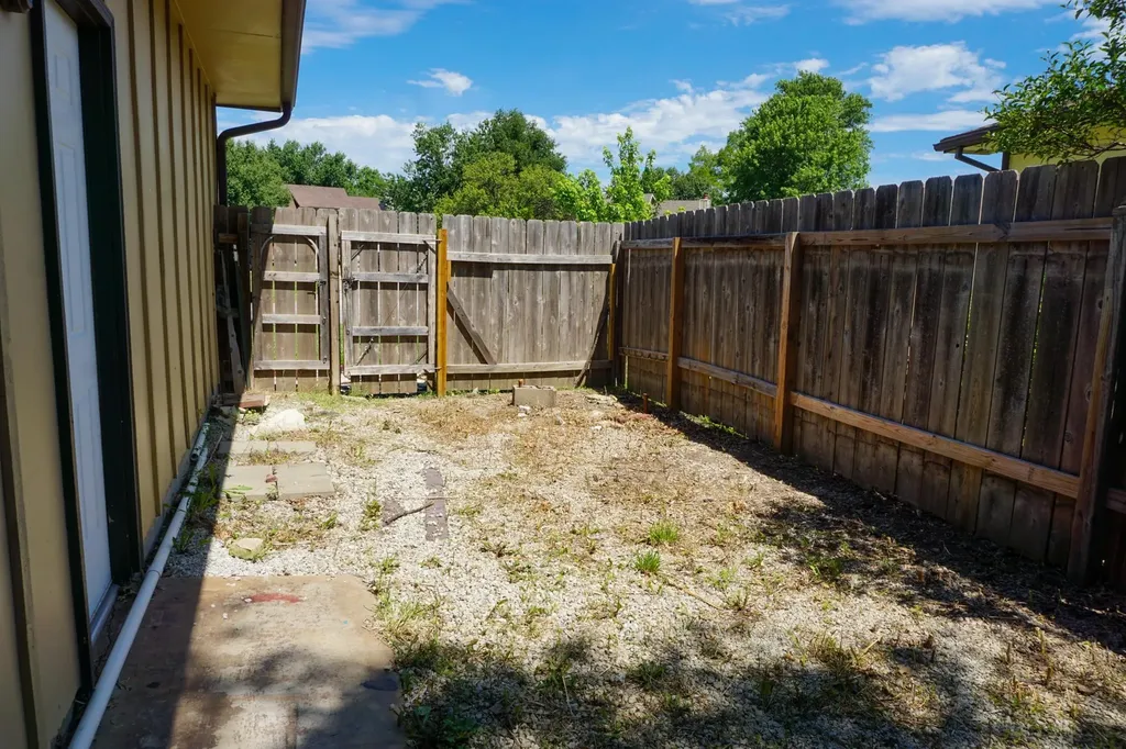 8967 Funston Wichita KS 67207