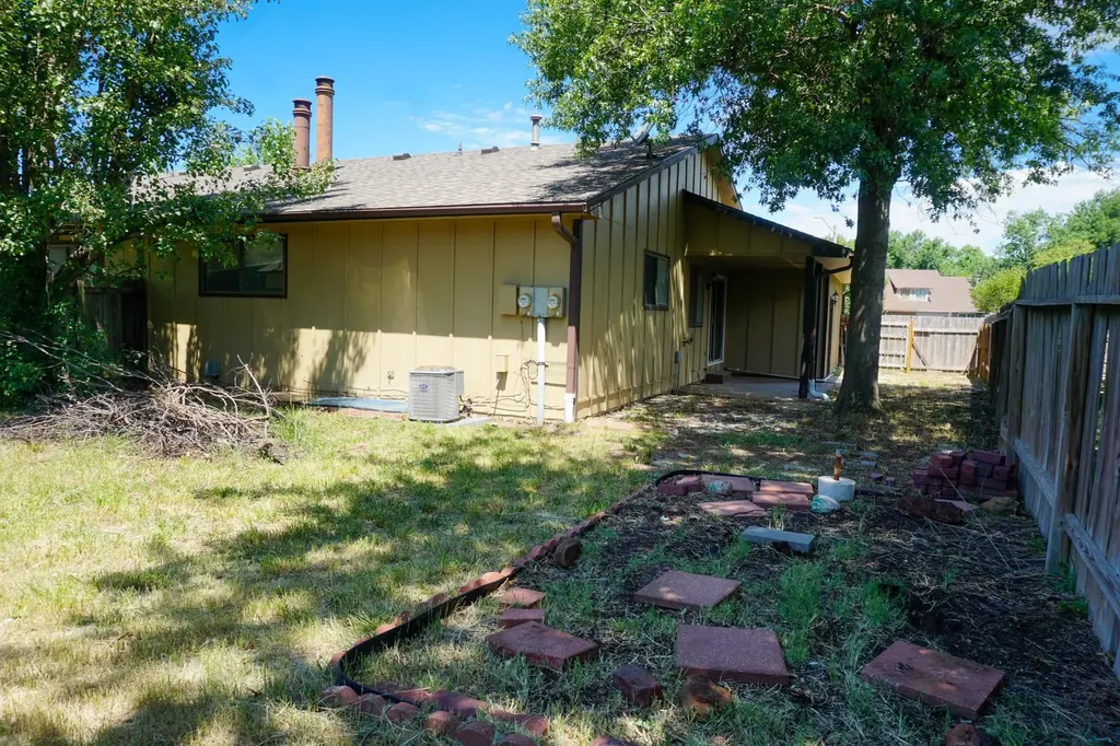 8967 Funston Wichita KS 67207