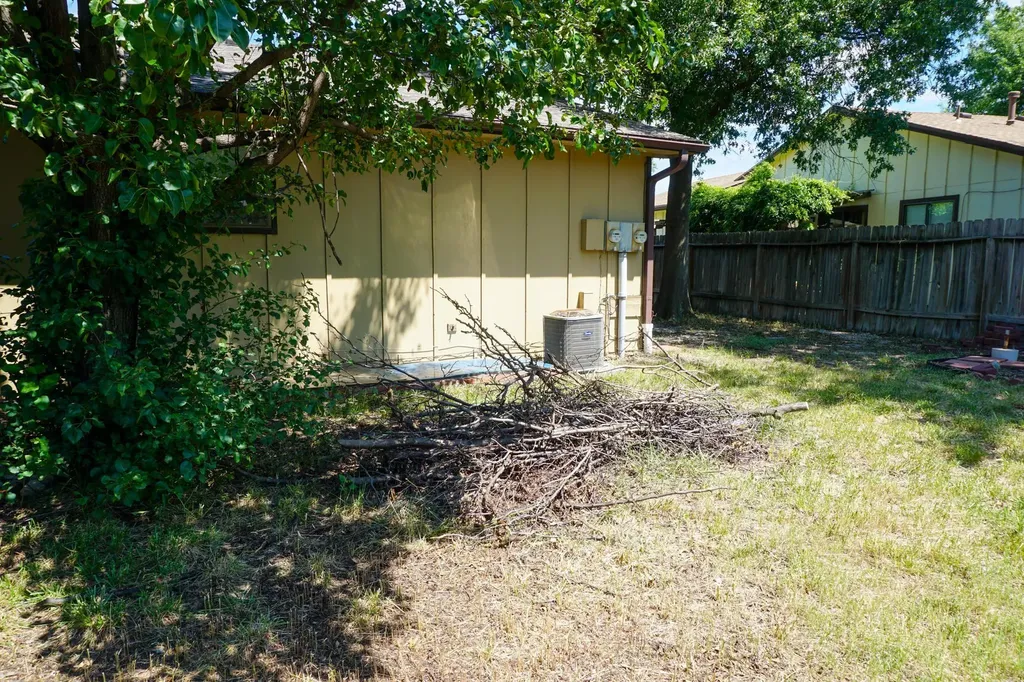 8967 Funston Wichita KS 67207